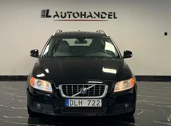 Volvo V70 2009 photo 2