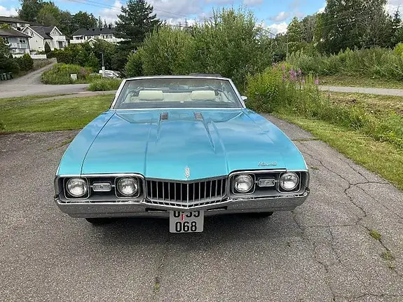 Oldsmobile Cutlass