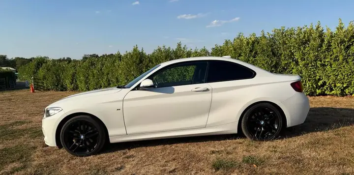 BMW 2 Series 2016 photo 3