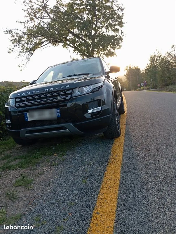 Land Rover Range Rover Evoque 2015 photo 2