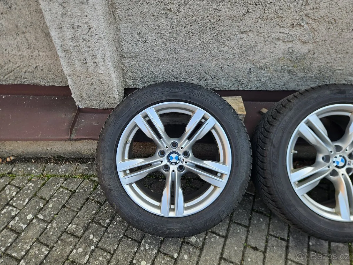 BMW 5X photo 2
