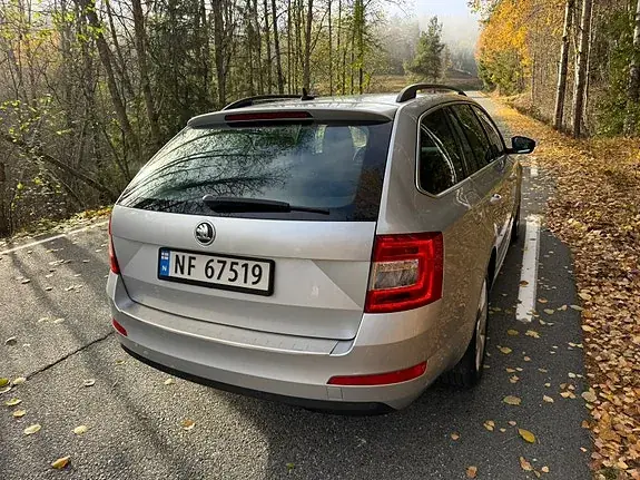 Skoda Octavia 2014 photo 4