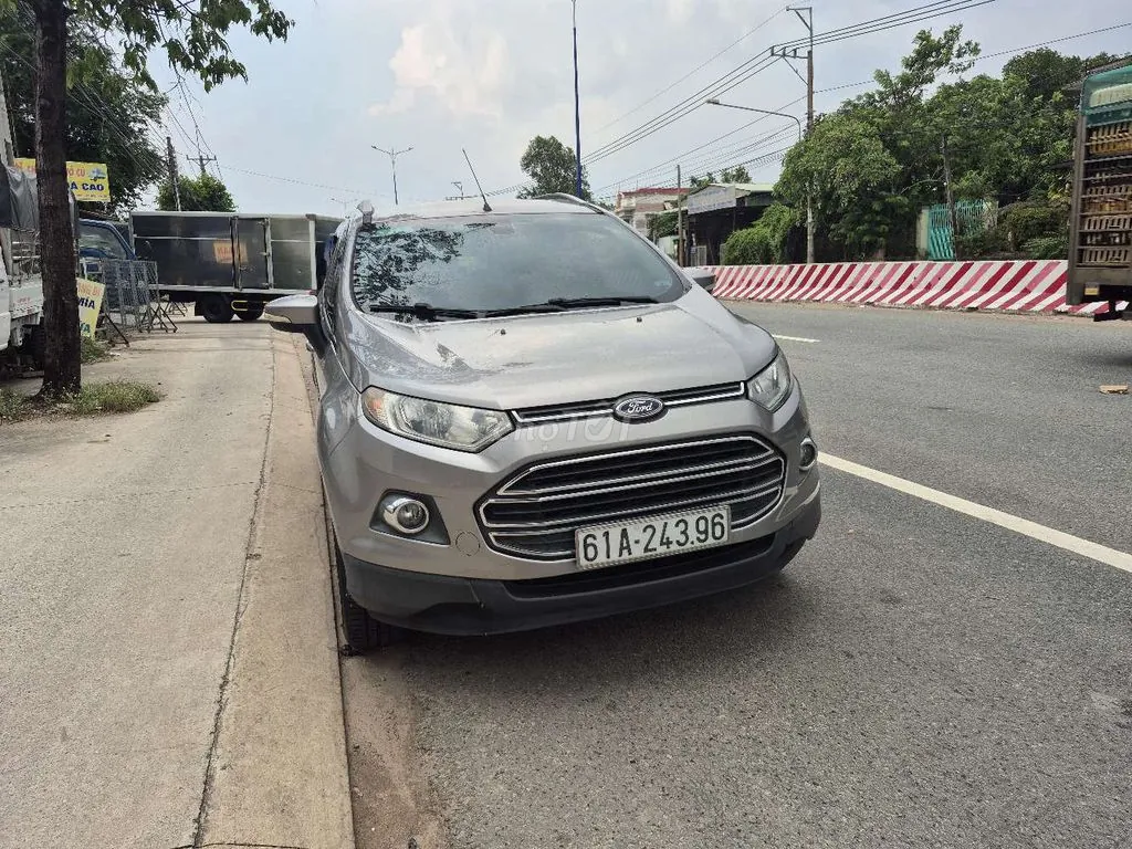 Ford Ecosport 2015 photo 3