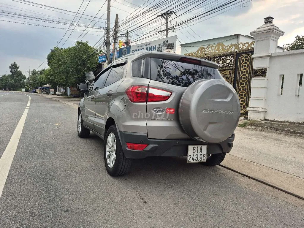 Ford Ecosport 2015 photo 4