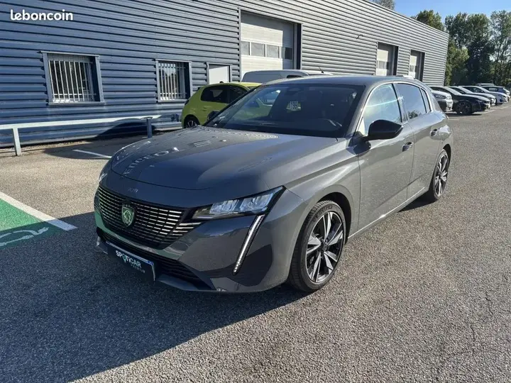 Peugeot 308 2023 photo 2