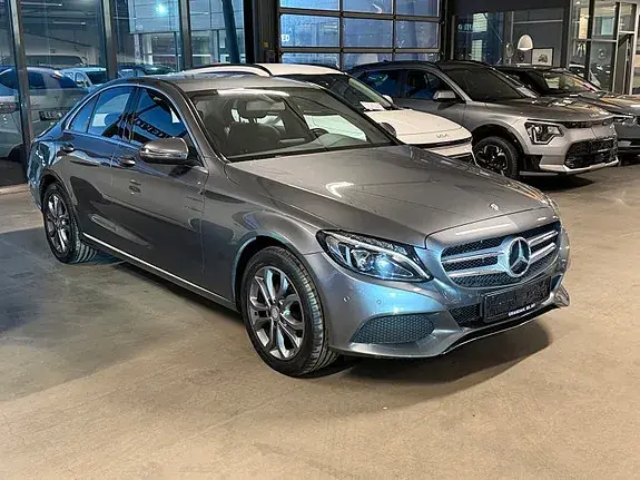 Mercedes-Benz C180 2017 photo 4