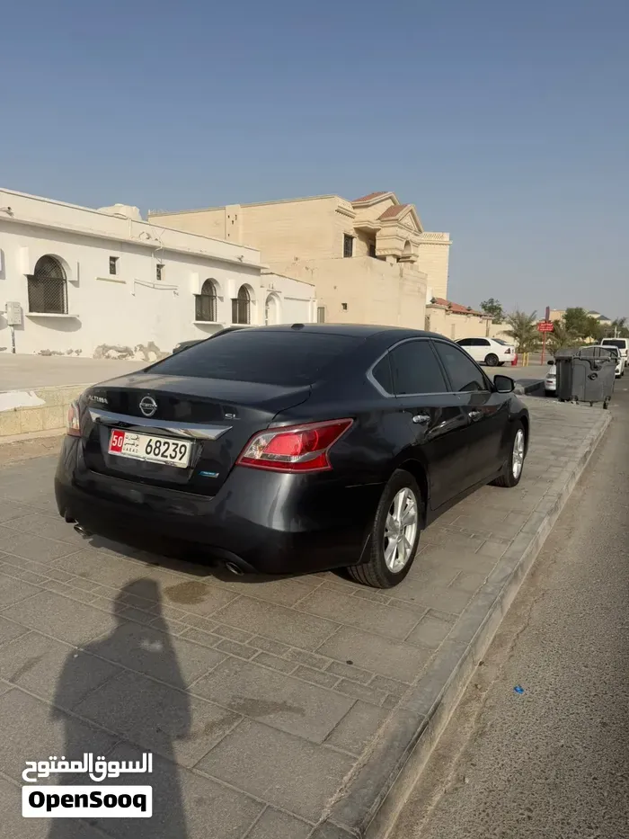 Nissan Altima