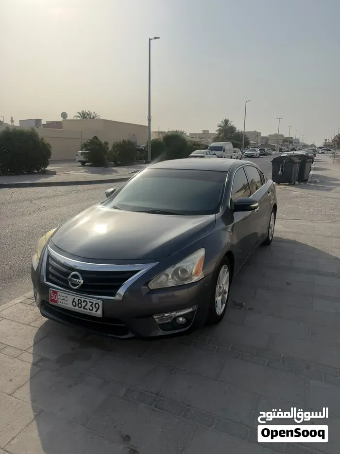 Nissan Altima 2013 photo 2