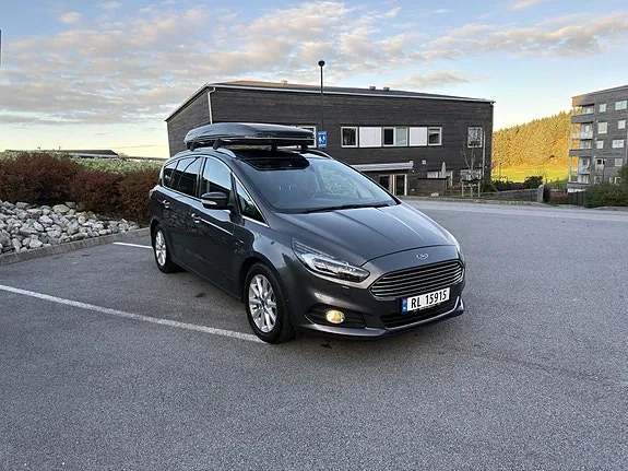 Ford S-Max 2016 photo 2
