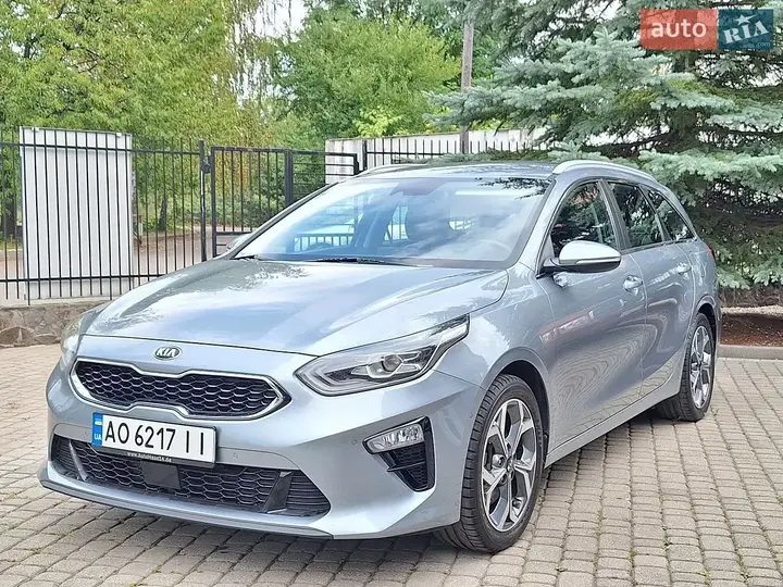 Kia Ceed 2018 photo 4