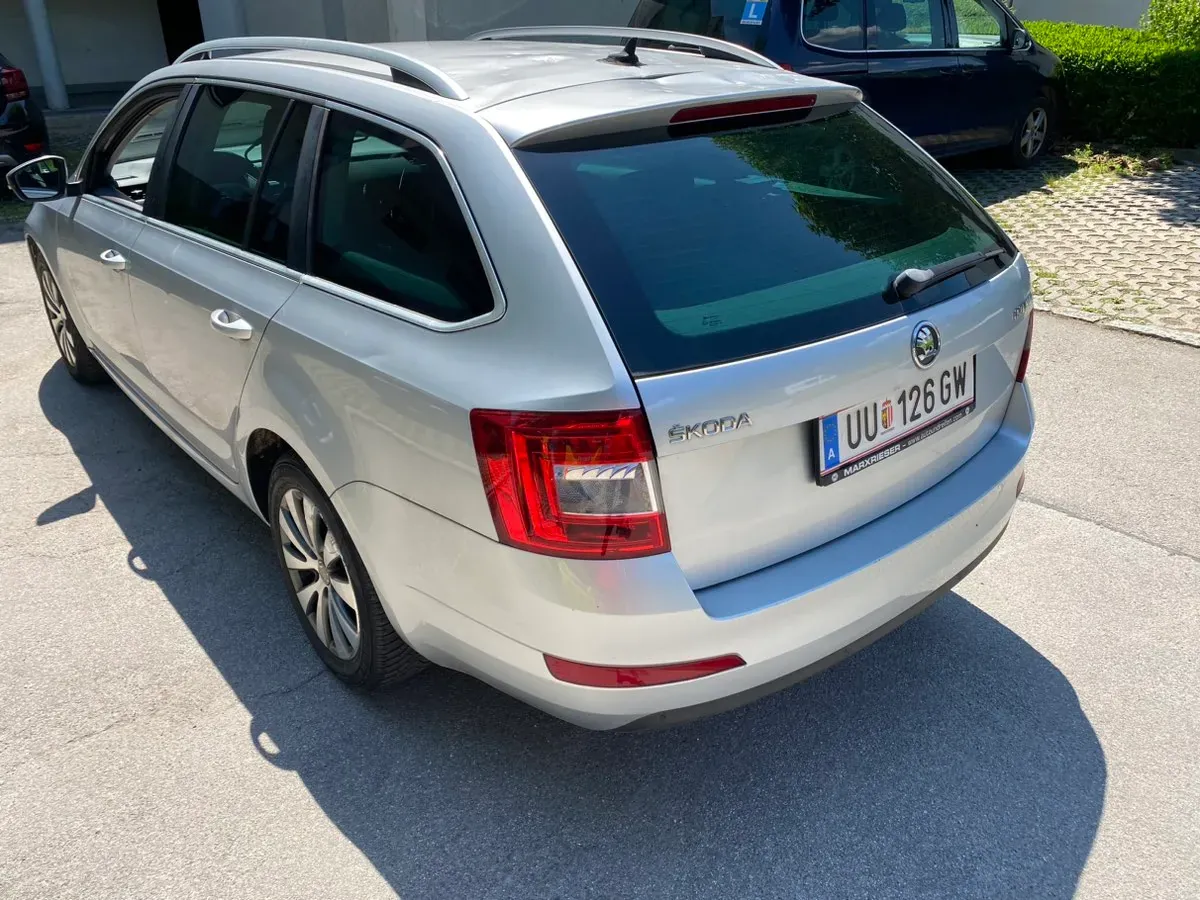 Skoda Octavia 2014 photo 3