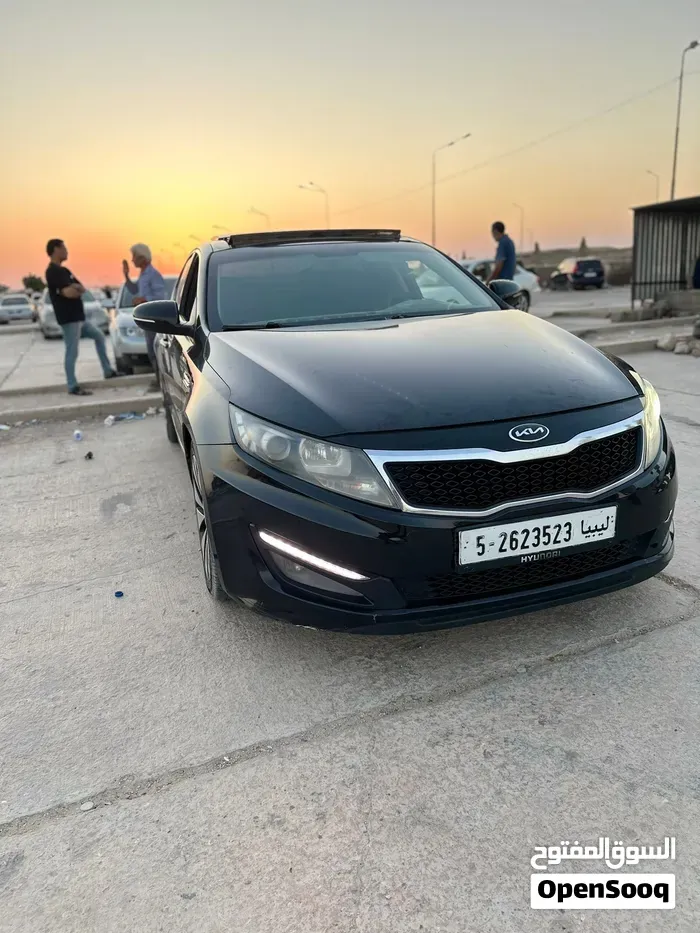 Kia K5 2012 photo 2