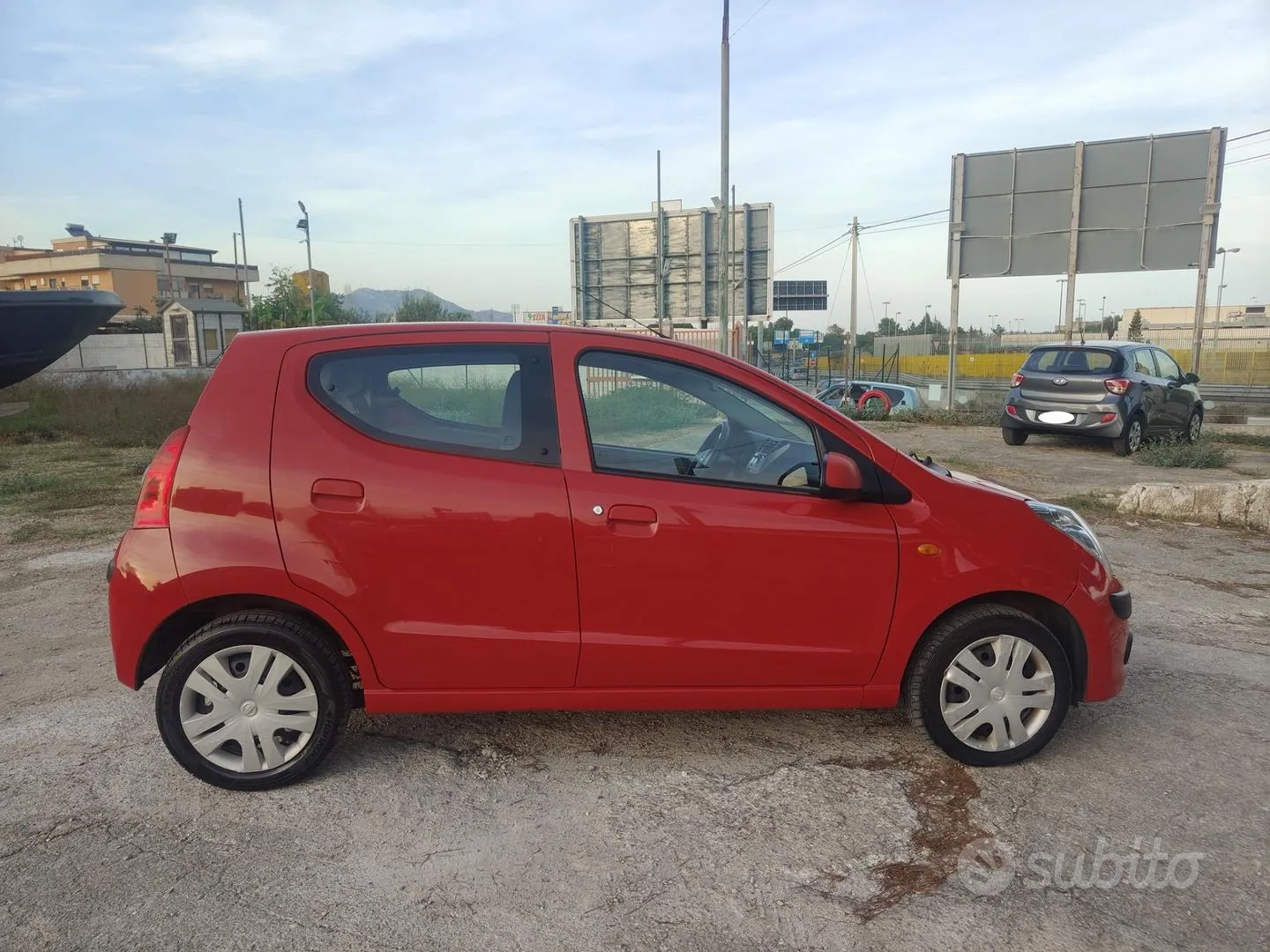 Nissan Pixo 2011 photo 5