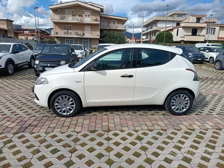 Lancia Ypsilon 2020 photo 5