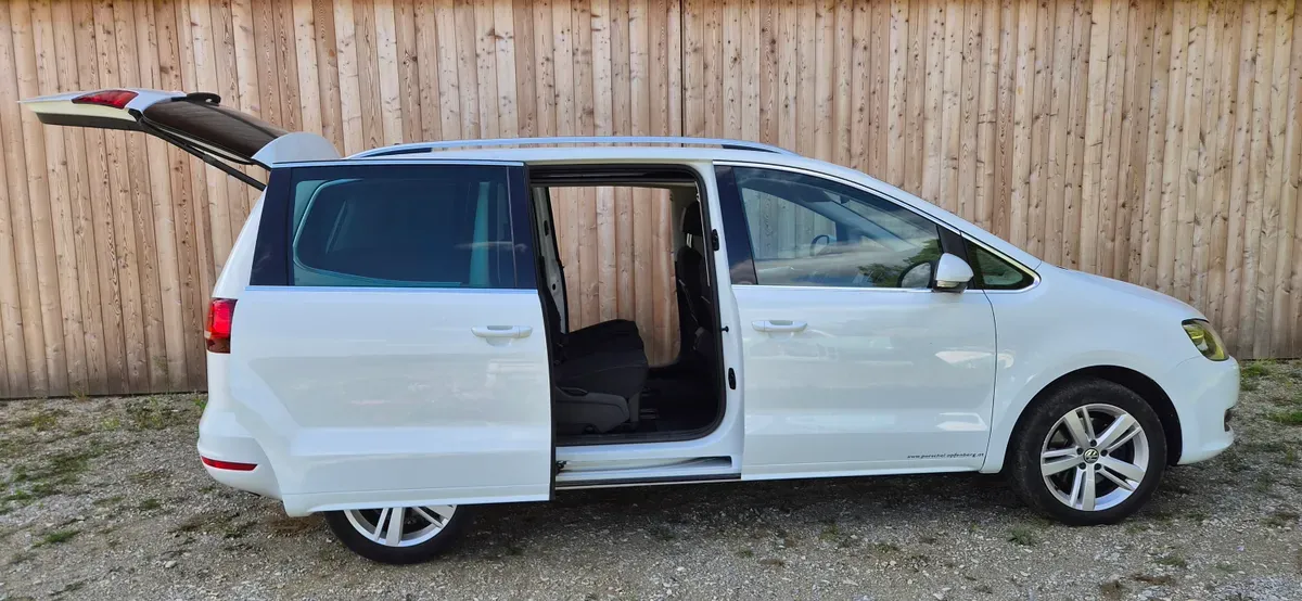 Volkswagen Sharan 2018 photo 2