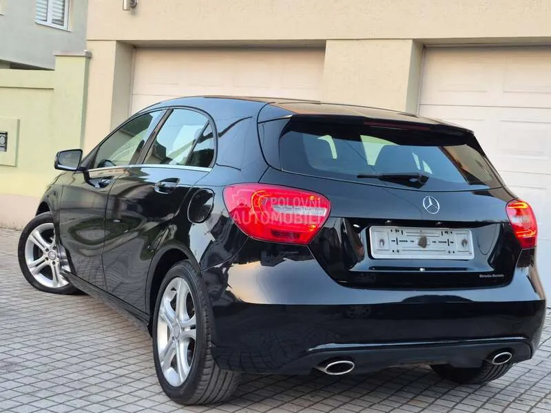 Mercedes-Benz A180 2014 photo 4
