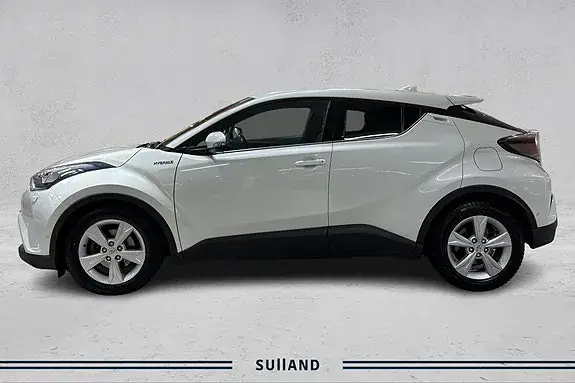 Toyota C-Hr 2019 photo 2