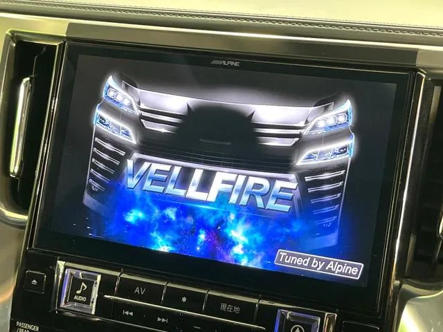 Toyota Verfia 2018 photo 5