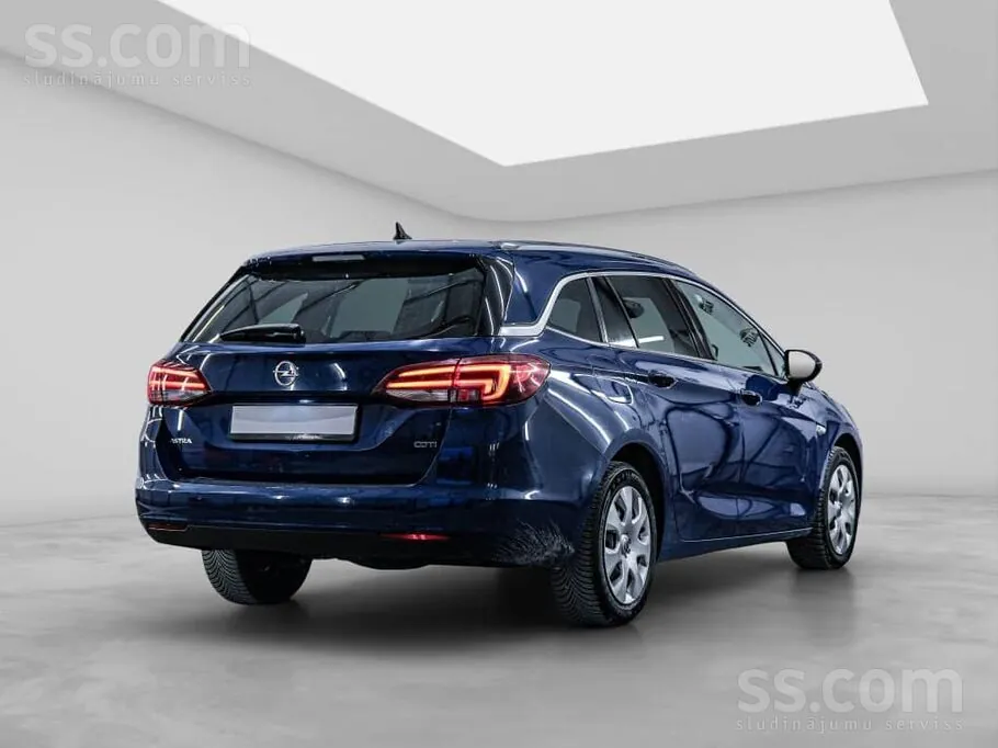 Opel Astra 2018 photo 3