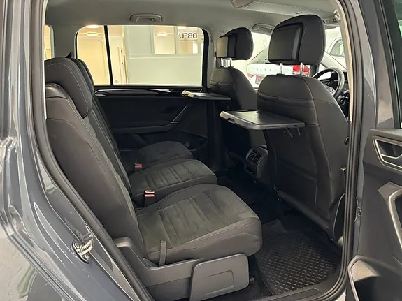 Volkswagen Touran 2024 photo 5