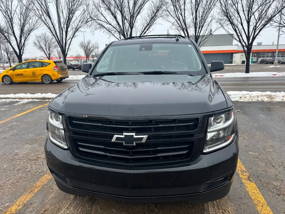Chevrolet Suburban 2018 photo 5
