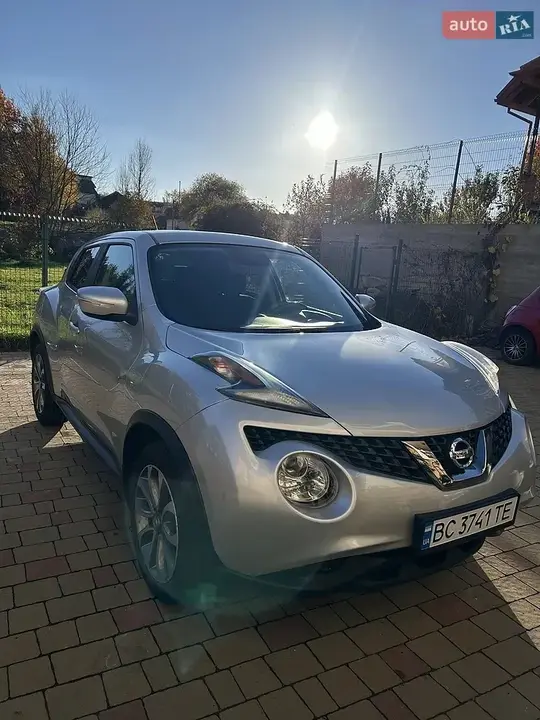 Nissan Juke 2017 photo 2