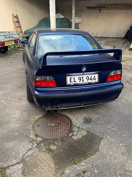 BMW 318Is 1992 photo 3
