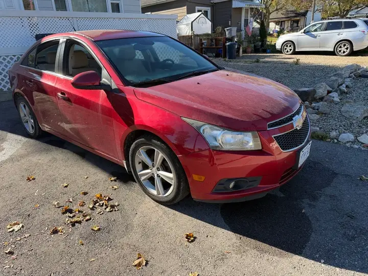 Chevrolet Cruze 2012 photo 3