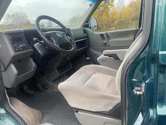 Volkswagen Caravelle 1998 photo 5