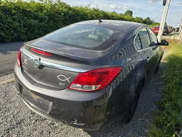 Opel Insignia 2010 photo 3