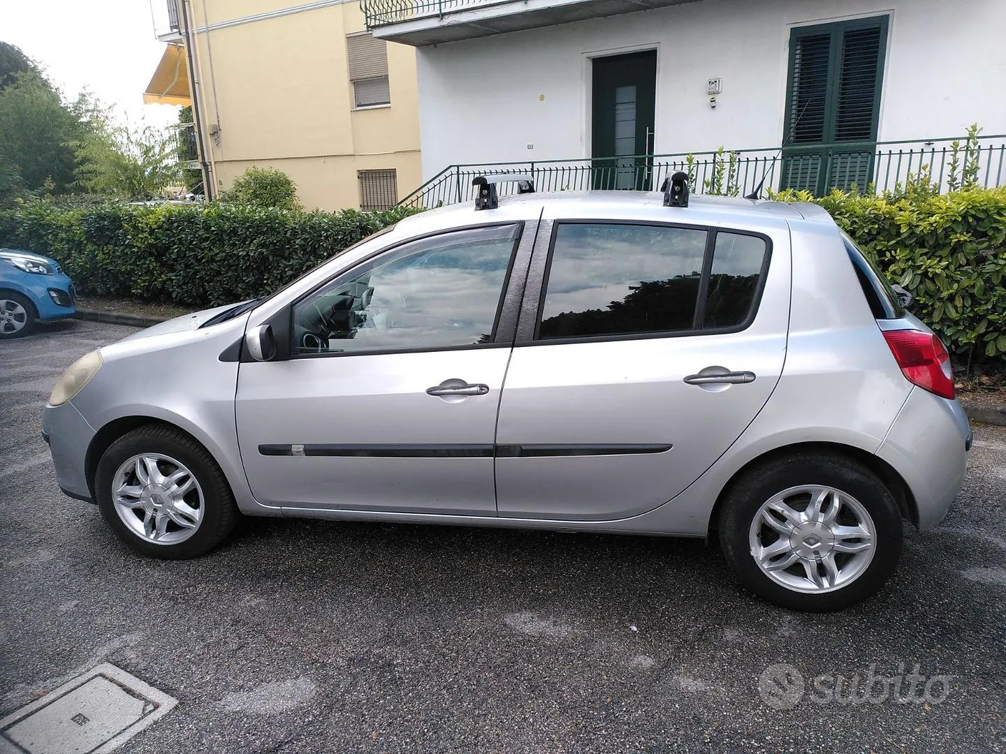 Renault Clio 2007 photo 2