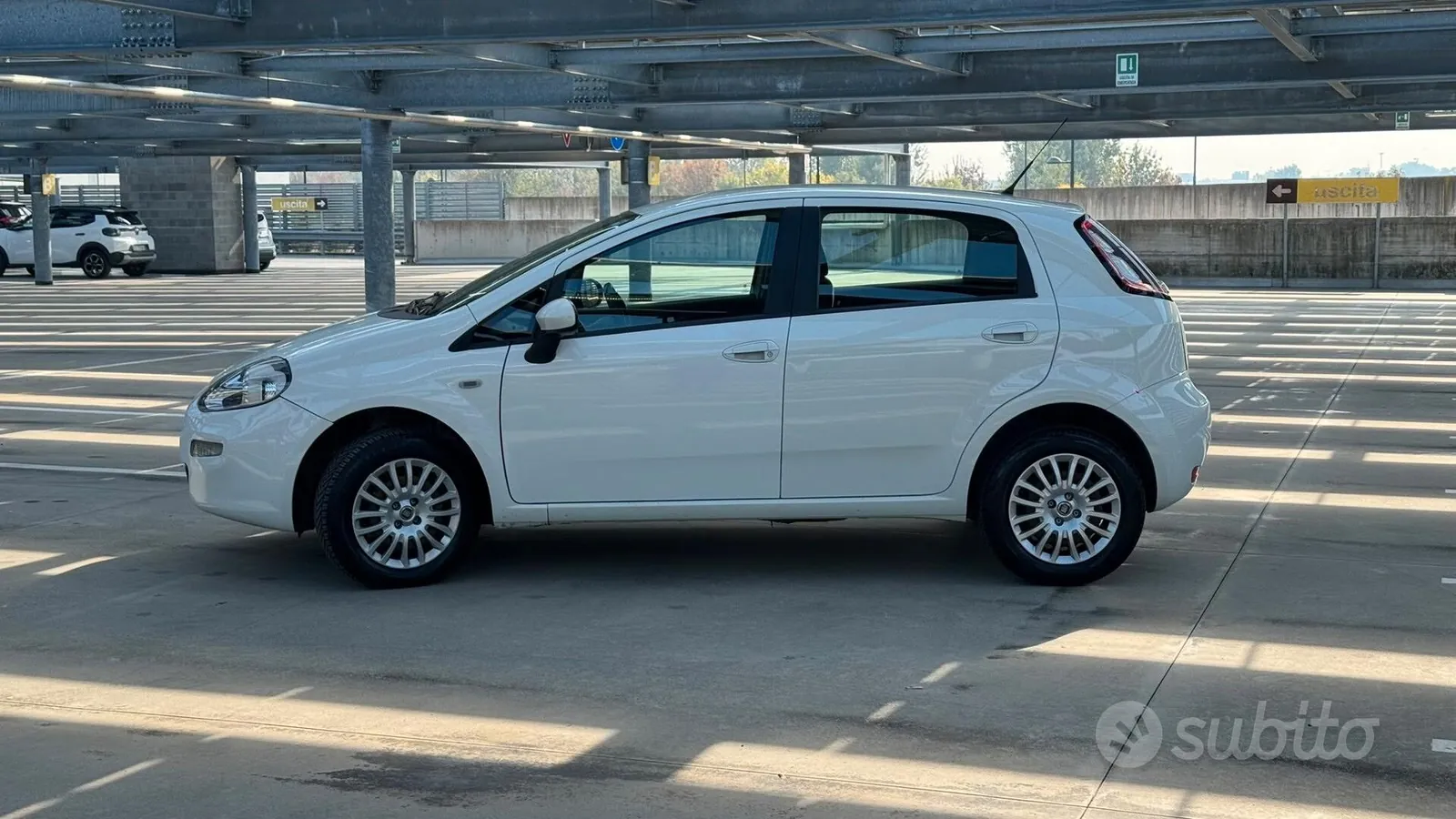 Fiat Punto 2014 photo 4