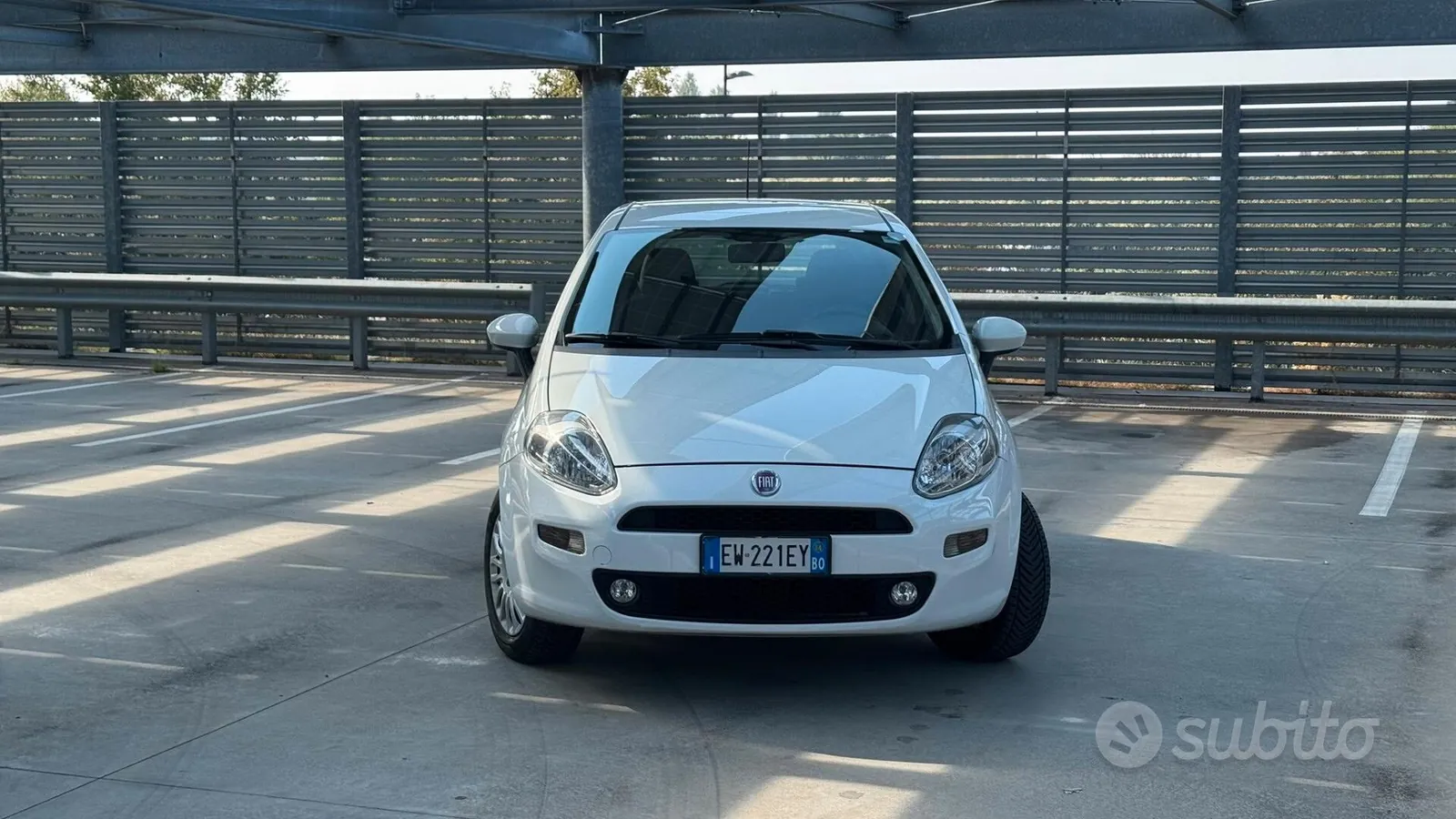 Fiat Punto 2014 photo 2
