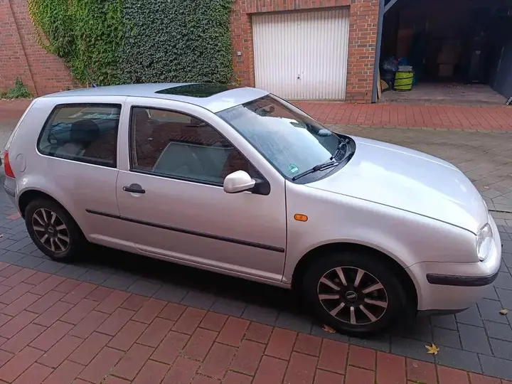Volkswagen Golf 4