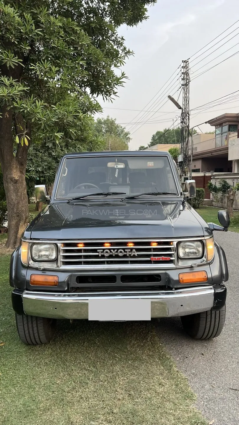 Toyota Land Cruiser