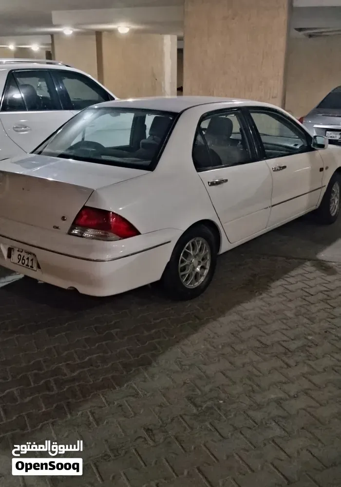 Mitsubishi Lancer 2003 photo 3
