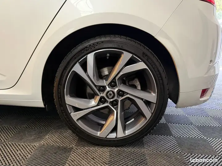 Renault Megane 2017 photo 5