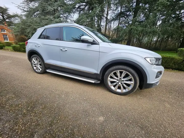 Volkswagen T-Roc 2018 photo 2