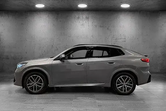 BMW Ix2 2026 photo 2