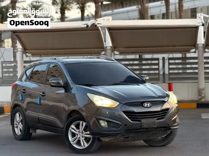 Hyundai Tucson 2012 photo 2