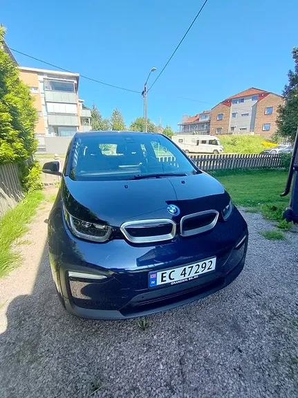 BMW I3