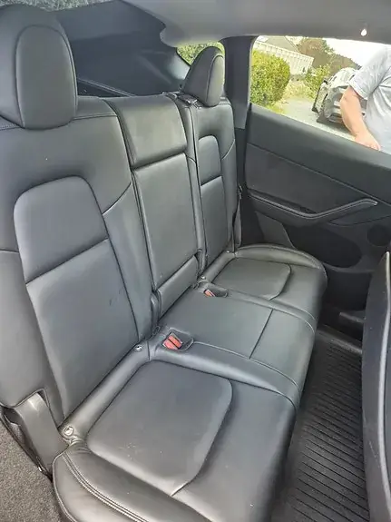 Tesla Model Y 2023 photo 5