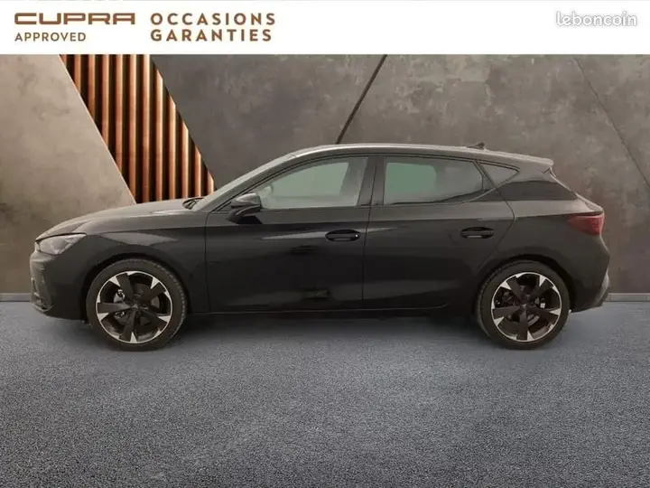 Cupra Leon 2025 photo 2