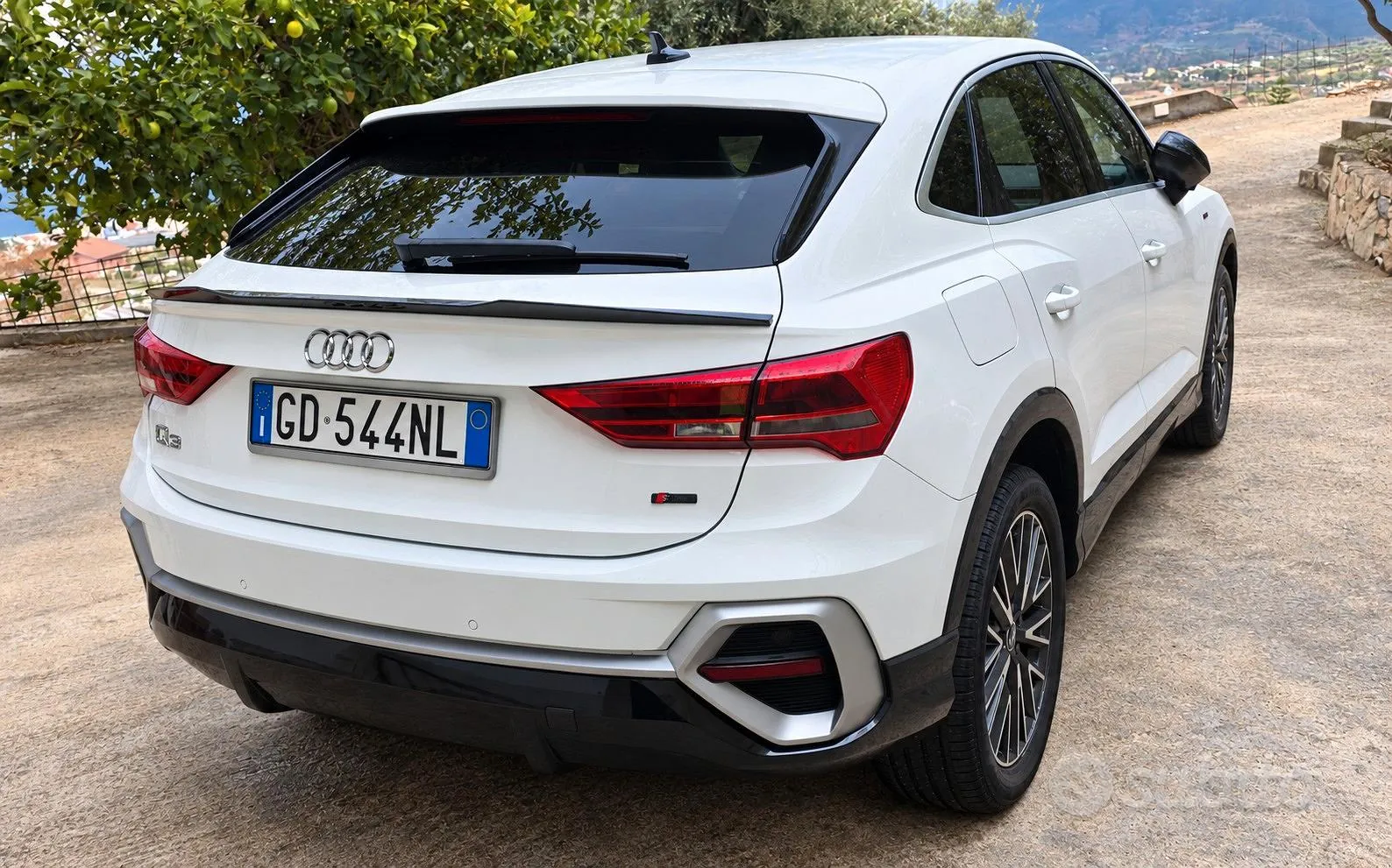 Audi Q3 2021 photo 3
