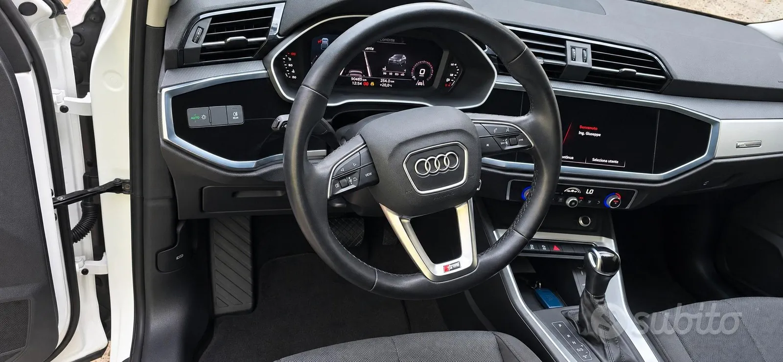 Audi Q3 2021 photo 5