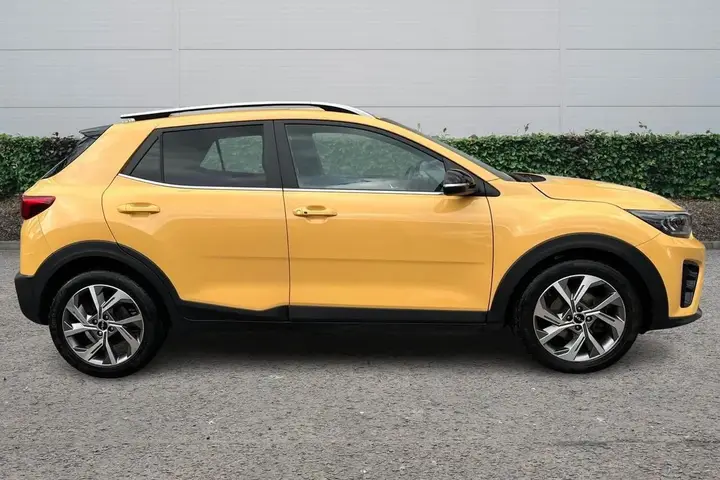 Kia Stonic 2024 photo 3