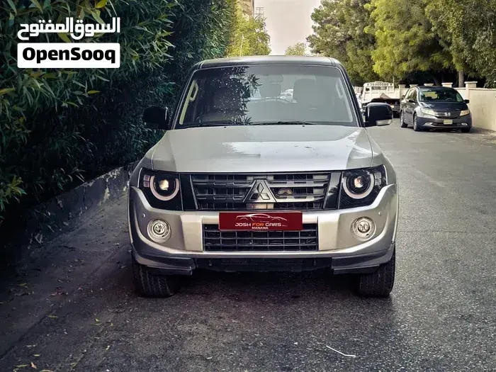 Mitsubishi Pajero 2014 photo 2