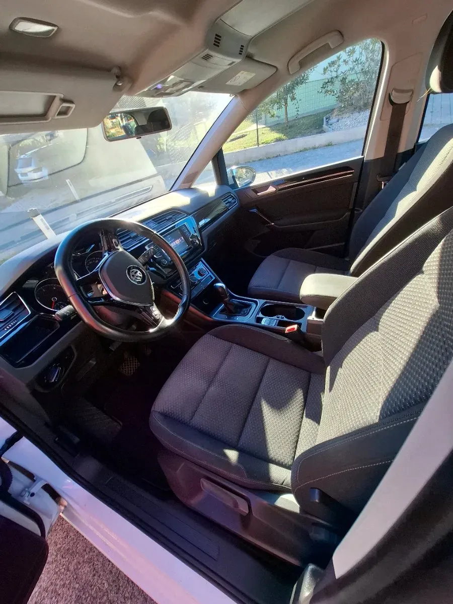 Volkswagen Touran 2016 photo 3