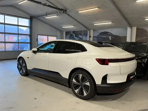 Polestar 4 2026 photo 5