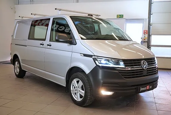 Volkswagen Transporter 2022 photo 4